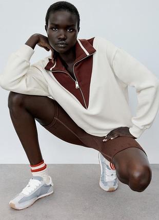 Толстовка zara