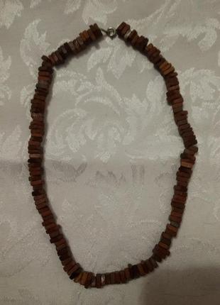 Бусы деревянные