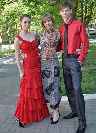 Платье на выпускной вечер р-р хс-с
