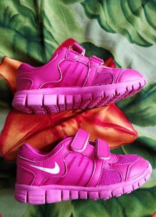 Розові кросівки для дівчинки 27 р4 фото