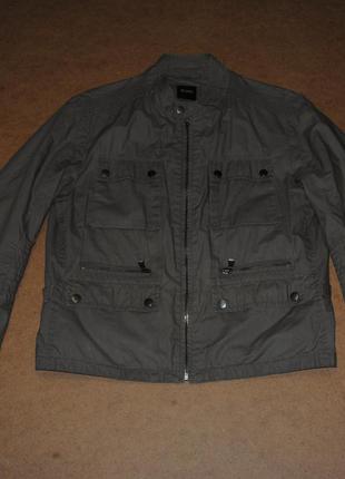 Hugo boss фірмова куртка