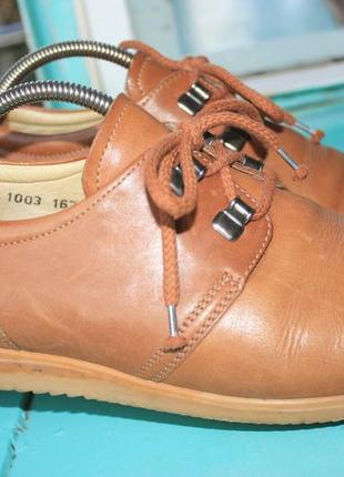 Комфортні шкіряні туфлі черевики на шнурках2 фото