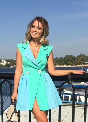 Дизайнерське плаття на запах