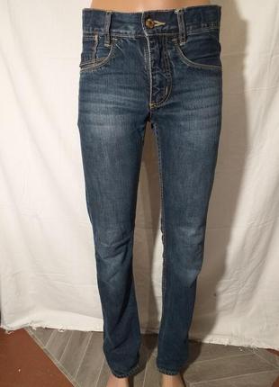 Джинсы для юноши.