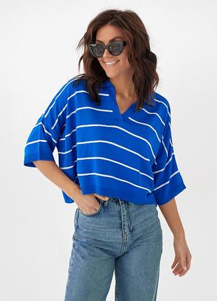 Трикотажная футболка в полоску с воротником-поло