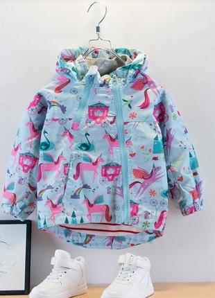 Крута вітрівка для дівчаток