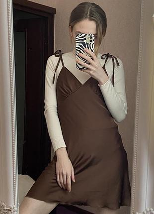 Сатиновое платье в бельевом стиле 3