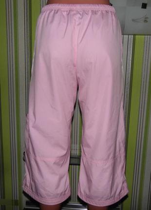 Рожеві спортивні бриджі шорти капрі-nike - р. 152-158/тайланд3 фото