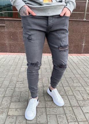 Мужские зауженные джинсы1 фото