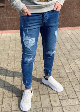 Мужские зауженные джинсы