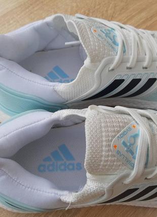 Кроссовки женские adidas ultraboost белые / кросівки жіночі адидас адідас білі кроссы5 фото