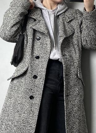 Класне плотне пальто george2 фото