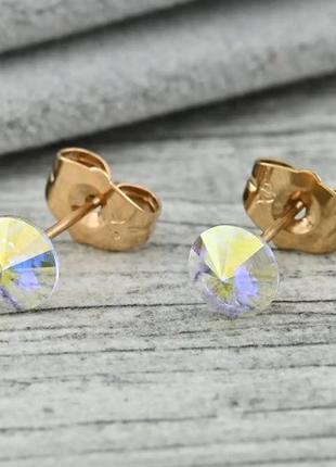 Серьги гвоздики с кристаллами swarovski 36339, размер 6*6мм, цвет рассвет, позолота 18к2 фото