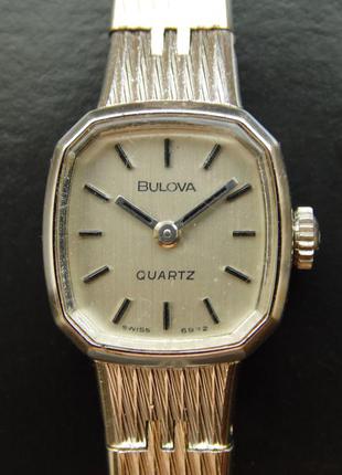 Bulova вінтажні швейцарський годинник swiss 6972