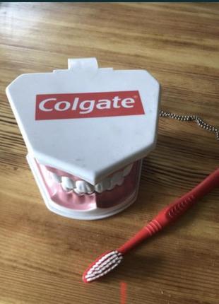 Фантом зубів colgate2 фото