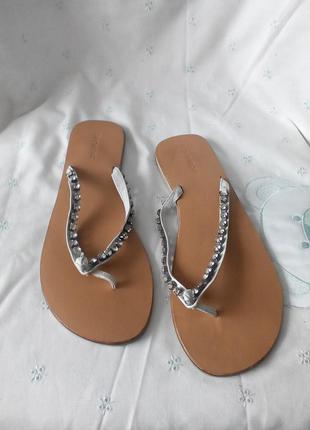 Шльопки 40 р за ст 25,5