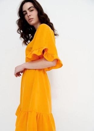 Разные цвета! воздушное легкое летнее жёлтое платье мини до колен с воланами с рюшами оранжевое2 фото