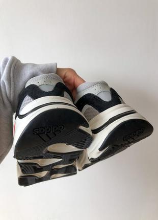 Adidas yeezy 700 wave runner жіночі круті яскраві кросівки адідас ізі весна осінь літо женские яркие кроссовки демисезонные8 фото