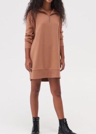 Толстовка удлинённая с капюшоном