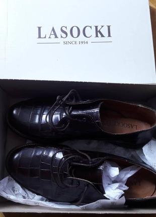 Кожанные туфли lasocki оксфорды - на низком каблуке