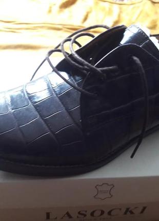 Кожанные туфли lasocki оксфорды - на низком каблуке