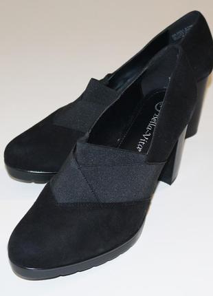 Замшеві зручні чорні туфлі bella vita на ногу середньої повноти і більше