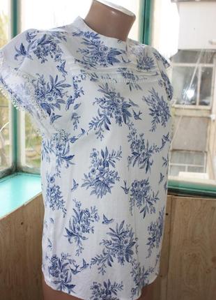 Красивая блуза с интересным растительным принтом4 фото