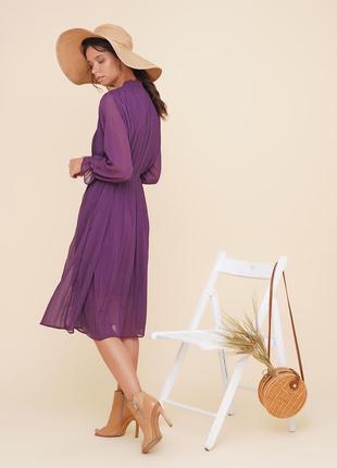 Шифоновое платье миди фиолетового цвета2 фото