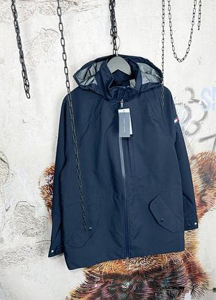 Чоловіча куртка tommy hilfiger 78j1132 (410 navy) — водовідштовхувальна, еластична, середня довжина, стриманий темно-синій колір. оригінал