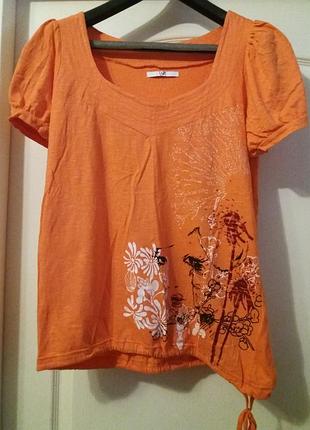 Легкая футболка