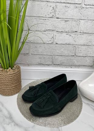 Женские замшевые зеленые туфли6 фото