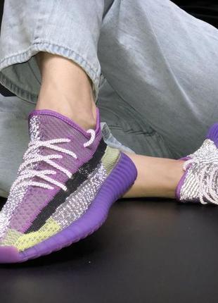 Жіночі кросівки adidas yeezy boost 3502 фото