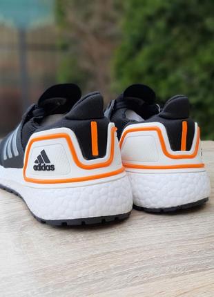 Жіночі кросівки adidas ultraboost 2020 чорні з білим6 фото