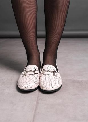 Женские туфли бежевые lipa 3575