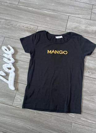 Футболка з логотипом від mango бу