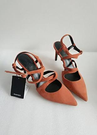 Уценка! женские замшевые босоножки сандалии mango лимитированная коллекция испания1 фото