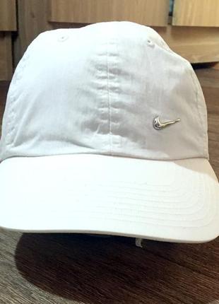 Бейсболка nike futura true 2 snapback hat5 фото