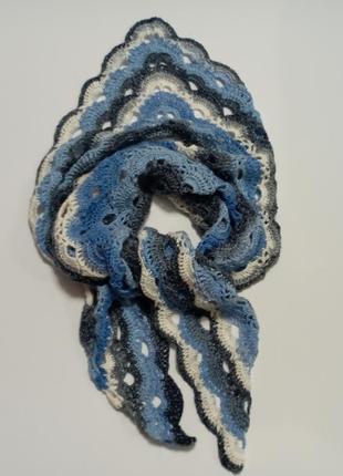 Бактус (шаль, платок).