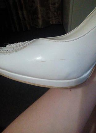 Белые туфли свадебные  туфли5 фото
