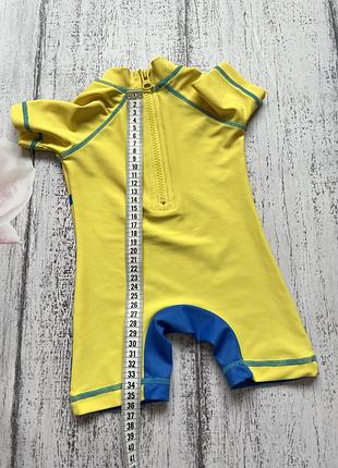Крутой комбинезон для купания купальник защита от солнца 50+ миньон next 3-6мес