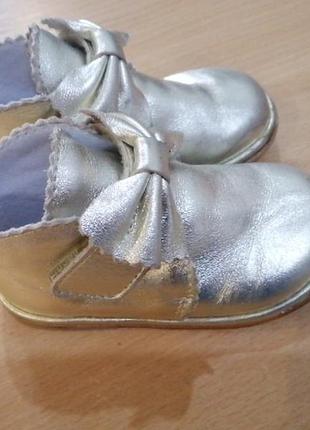 Ботиночки на девочку