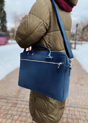 Синя шкіряна бізнес сумка з індивідуальною гравіюванням2 фото