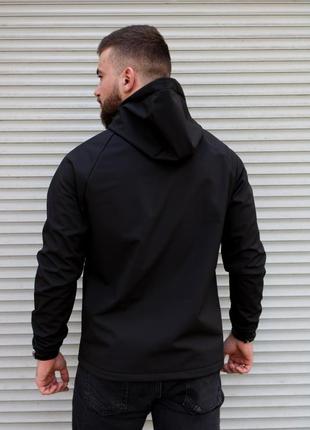 Чёрная мужская утеплённая куртка с капюшоном softshell + флис6 фото