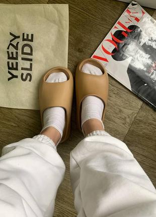 Тапочки adidas yeezy slide cream6 фото