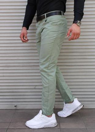 Бирюзовые брюки чинос мужские , зауженные от колена4 фото