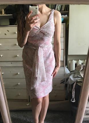 Красивенное нежное платье миди в цветы 100% шелк на подкладке 8-10-10+