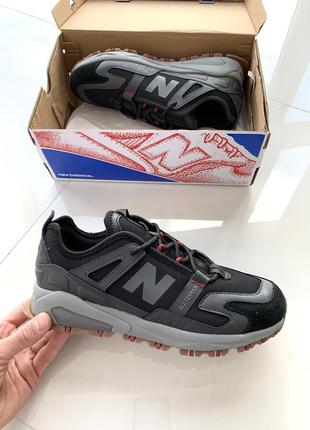 Чоловічі кросівки