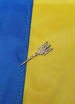 Значок на пиджак с нербрм украины2 фото