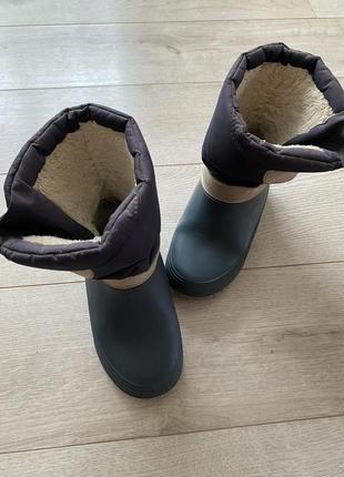 Теплі гумові сапожки//резиновые сапоги тёплые для мальчика