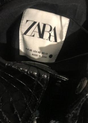 Zara рубашка лаковая кожзам под крокодила5 фото